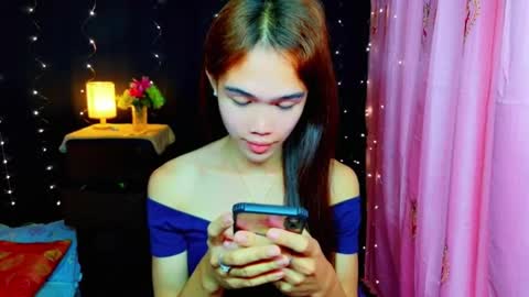 Snapshot of kendallspice_ chatting on 02-18-26, 10:44 Kendall online show from 02-18-26, 10:44