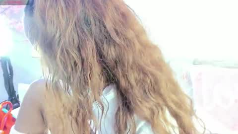 Kendal  online show from 10-25-25, 09:20