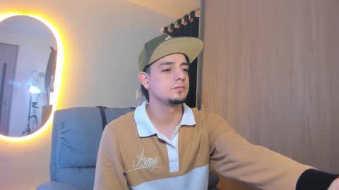 kendel_dimitri online show from 01-19-25, 04:22