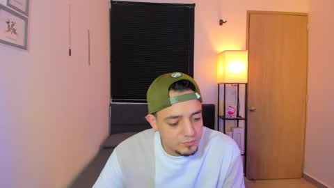 kendel_dimitri online show from 04-21-26, 05:03