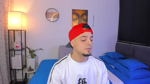 kendel_dimitri online show from 05-17-26, 01:03