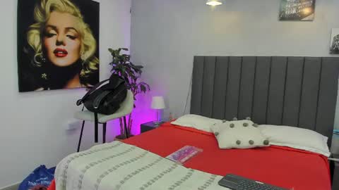 Kendra London online show from 07-10-26, 11:13