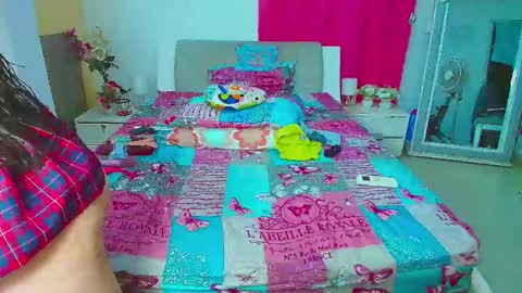 kendra_love31 online show from 06-05-26, 02:40