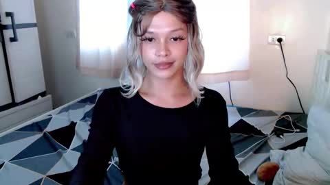 kendra_lunaxx online show from 06-10-26, 08:46