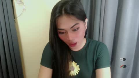 K E N D R A online show from 03-07-25, 09:48