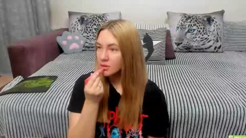 Kendra online show from 11-27-25, 11:40