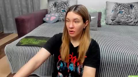 Snapshot of kendra_xx_ chatting on 02-13-26, 11:56 Kendra online show from 02-13-26, 11:56