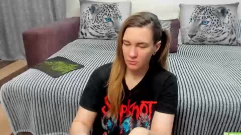 Kendra online show from 04-14-26, 11:33