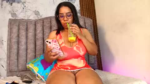 Mamasita online show from 07-14-26, 05:07
