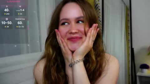 Kira online show from 11-26-25, 08:21