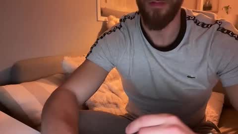 Snapshot of kendyalioui54 chatting on 02-05-26, 08:24 kevin ramos online show from 02-05-26, 08:24