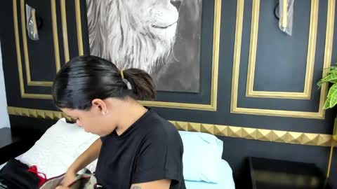 Kenia  online show from 03-11-25, 12:17