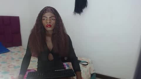 kenia_nihiara online show from 06-07-26, 06:28