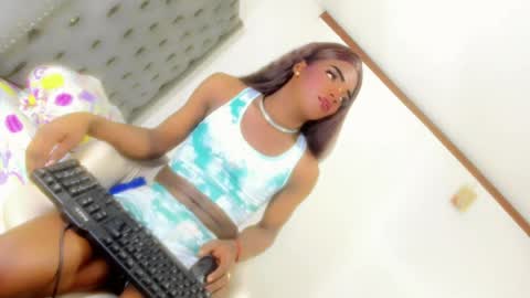 kenia_nihiara online show from 07-29-26, 04:32