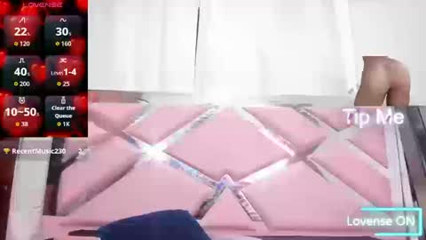 Snapshot of kenishax_ chatting on 09-25-25, 05:11 Kenishax  online show from 09-25-25, 05:11
