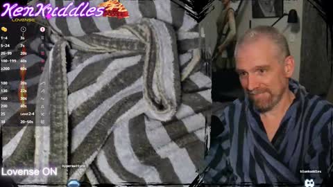 Snapshot of kenkuddles chatting on 09-14-25, 06:12 Ken Kuddles online show from 09-14-25, 06:12