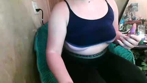 Kennedy Nova  online show from 09-10-25, 07:25