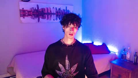 Snapshot of kenny__hot chatting on 02-28-25, 08:28 kenny online show from 02-28-25, 08:28