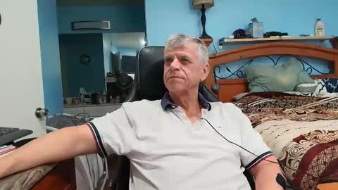 Snapshot of kent_ham chatting on 04-14-26, 07:20 kent_ham online show from 04-14-26, 07:20