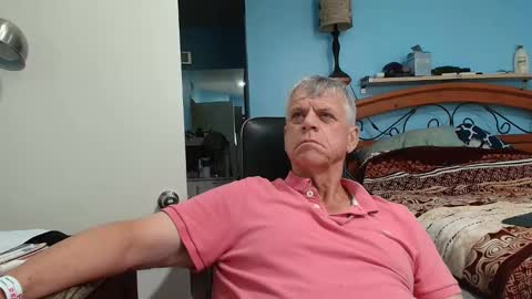 Snapshot of kent_ham chatting on 05-01-26, 06:23 kent_ham online show from 05-01-26, 06:23