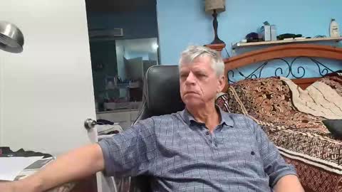 Snapshot of kent_ham chatting on 05-22-26, 10:26 kent_ham online show from 05-22-26, 10:26