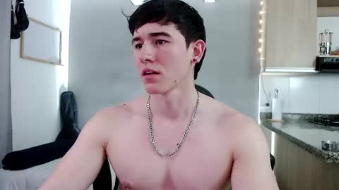 Santiago online show from 10-27-25, 02:48