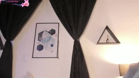 KENTHA  online show from 03-16-26, 10:52