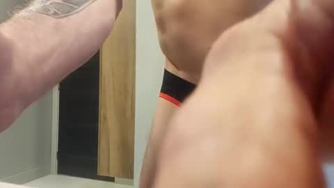 kenw34 online show from 12-15-24, 03:53