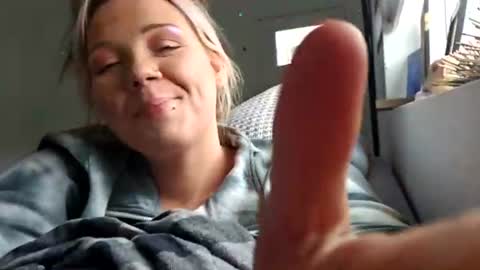 Kenzie online show from 07-08-26, 03:33