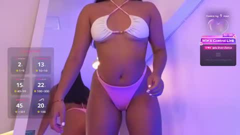 Snapshot of kenzy_blair chatting on 07-29-26, 12:03 Kenzy Blair online show from 07-29-26, 12:03