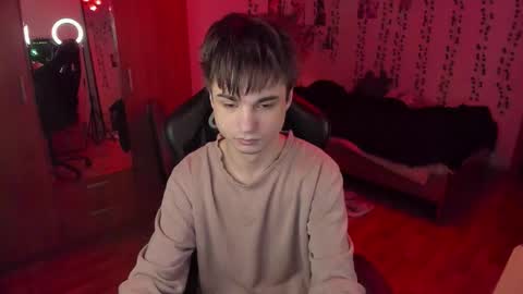 Looking for a moderator I PVT IS OPEN online show from 11-29-25, 12:08