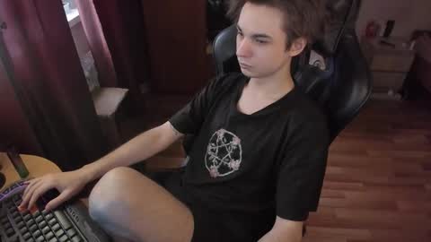 Looking for a moderator I PVT IS OPEN online show from 03-05-26, 11:06