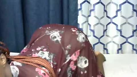 kering_lovly online show from 11-04-25, 10:42