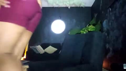 Snapshot of kerlinn2711 chatting on 02-17-26, 06:14 dany wolf002 online show from 02-17-26, 06:14