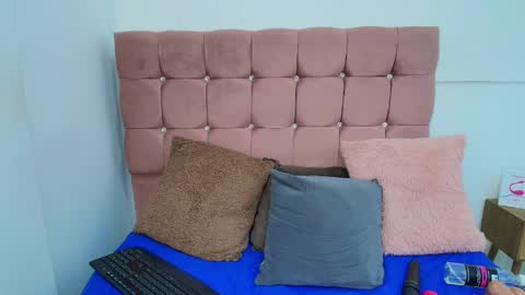 KERLY online show from 04-22-26, 01:56