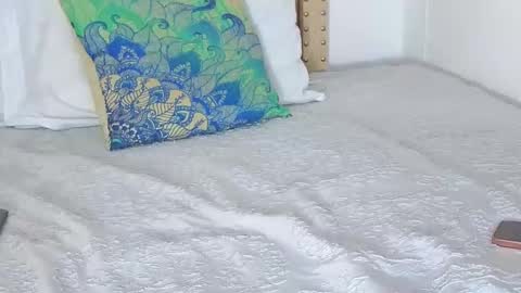 Kery Hillson online show from 10-28-25, 12:09