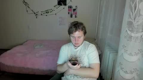 Snapshot of kesh_mne chatting on 04-26-26, 05:43 kesh_mne online show from 04-26-26, 05:43