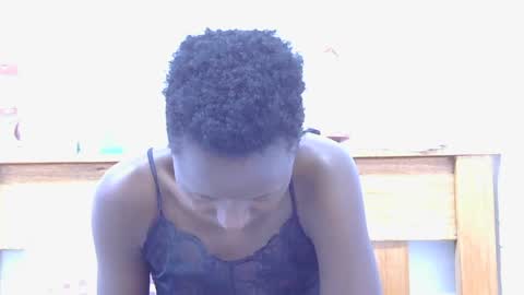 Snapshot of keshleyivy chatting on 07-28-26, 07:04 keshleyivy online show from 07-28-26, 07:04
