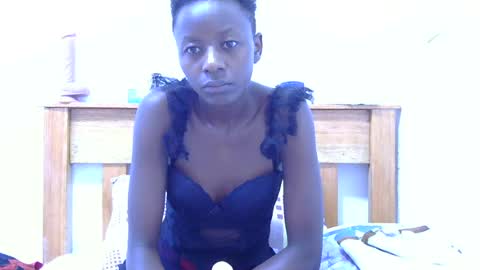 Snapshot of keshleyivy chatting on 07-30-26, 06:34 keshleyivy online show from 07-30-26, 06:34