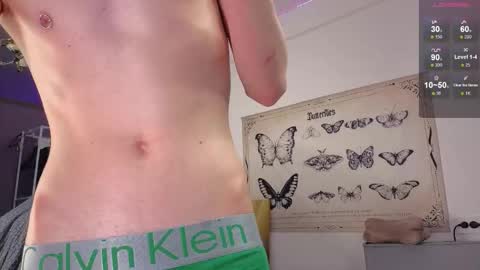 Snapshot of kessy_white chatting on 11-22-25, 09:36 Kessy online show from 11-22-25, 09:36