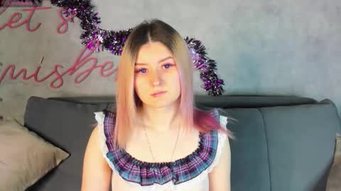 Snapshot of keta_haa chatting on 12-22-25, 01:02 Keta online show from 12-22-25, 01:02