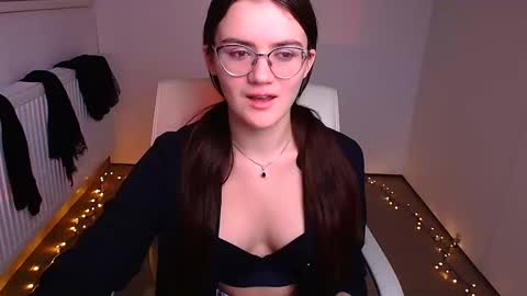 Snapshot of ketrin_pirsss chatting on 01-30-25, 09:58 Ketrin online show from 01-30-25, 09:58