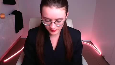 Snapshot of ketrin_pirsss chatting on 02-07-25, 04:37 Ketrin online show from 02-07-25, 04:37