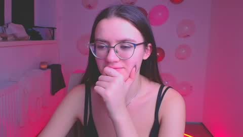 Snapshot of ketrin_pirsss chatting on 02-13-25, 02:12 Ketrin online show from 02-13-25, 02:12