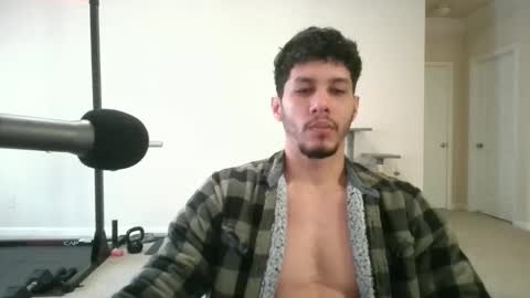 Snapshot of kevin9nch chatting on 02-18-25, 03:10 Kevin online show from 02-18-25, 03:10