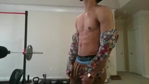 Snapshot of kevin9nch chatting on 02-23-25, 04:13 Kevin online show from 02-23-25, 04:13