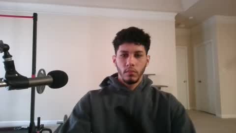 Snapshot of kevin9nch chatting on 03-09-25, 01:48 Kevin online show from 03-09-25, 01:48