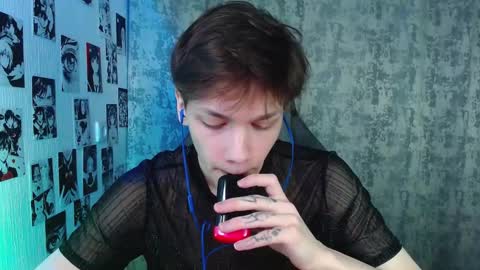 Kevin online show from 10-22-25, 04:57