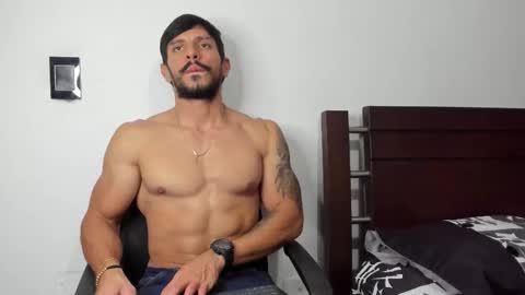 Snapshot of kevin_malone22 chatting on 12-15-25, 08:46 kevin_malone22 online show from 12-15-25, 08:46