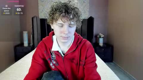 Snapshot of kevinm1lky chatting on 03-18-26, 06:49 Kevin online show from 03-18-26, 06:49